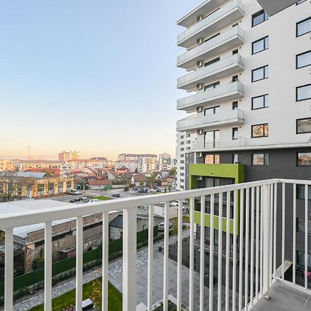 Апартаменты Km Flats Орадя Экстерьер фото